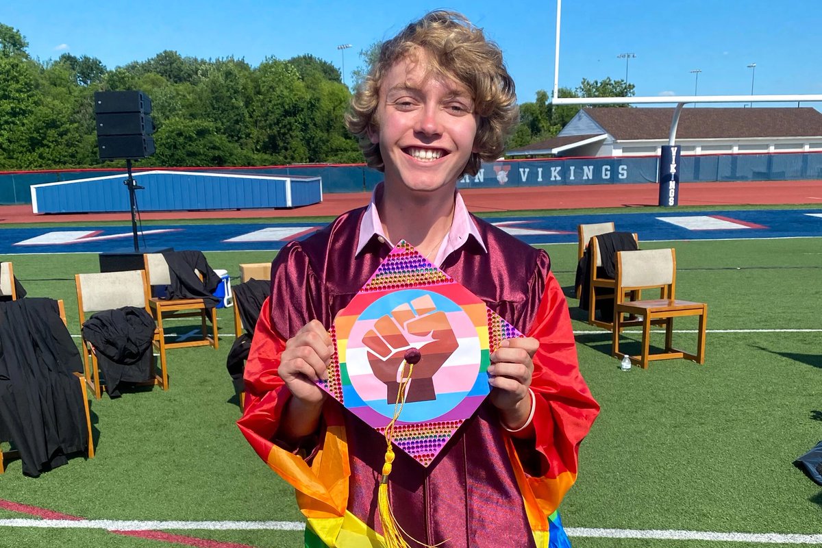 MaryFerdig's tweet image. Kudo’s to Bryce Dershem for sharing his truth in a valedictorian speech at NJ’s Eastern Regional High School's graduation. Bryce’s comments demonstrated the courage required for GENERATIVE COMMUNICATION to occur. (Photo credit to Hector Rodriguez) nyti.ms/3AIFBGi