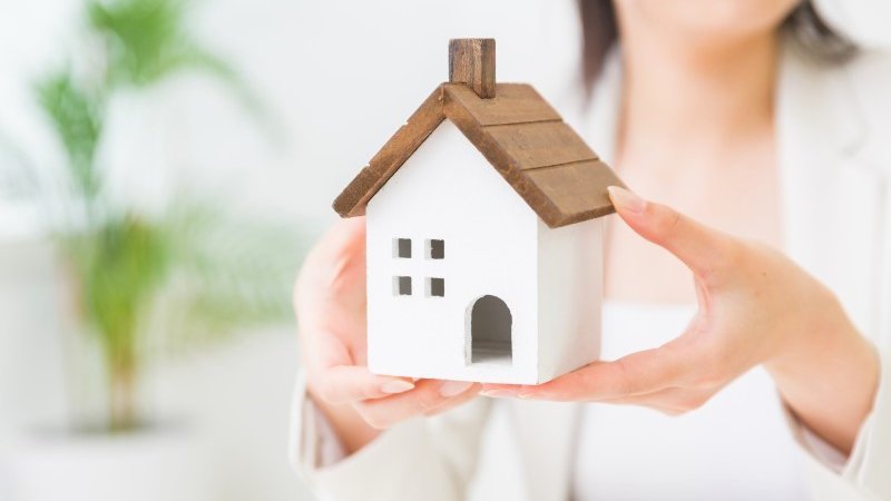 apivecuador's tweet photo. 📄🏠 Conoce más sobre las primeras reformas del Gobierno Lasso la normativa sobre Vivienda de Interés Social e Interés Público ingresando a nuestra #BibliotecaVirtual #APIVE: https://t.co/gIiKrVgJu5 https://t.co/FQQc8zqs5X