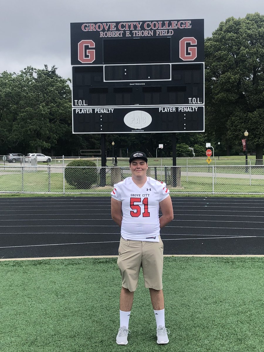 mason_moorhead's tweet photo. Excited to finally see my new home in person. Great visit to @GCC_FB. Can’t wait to get started this fall.
#BrickByBrickGCC 🧱 
@coachbaney
@CoachDiDonato https://t.co/Yw9d35GH7k
