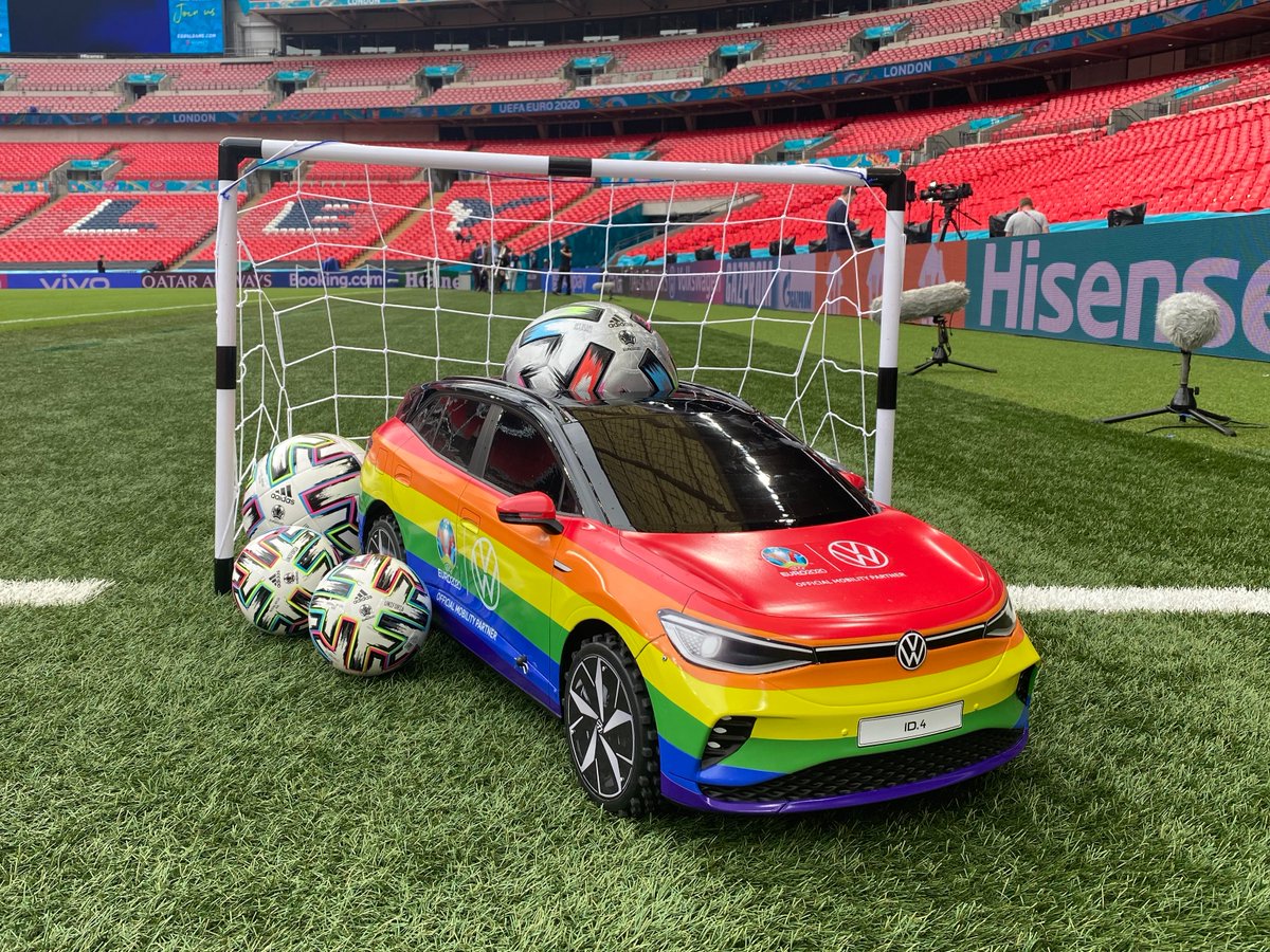 Tiny Football Car⚡️ tweet media
