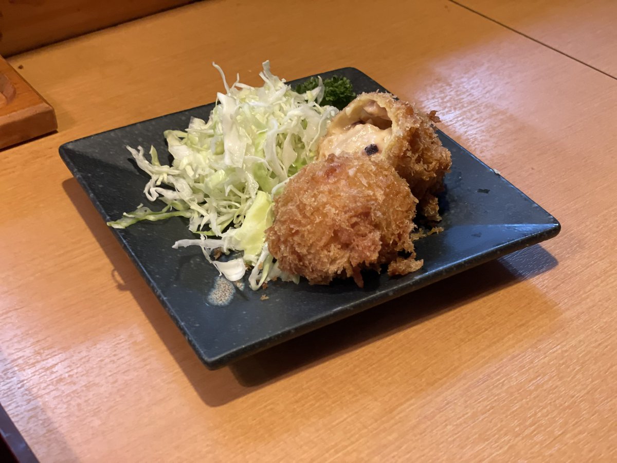 隆志 V Twitter とんかつしお田 五郎さんが頼んでいたメニュー ヒレカツと海老フライ両方食べたいと思う方は海老ヒレ御膳をおすすめします プラスでクリコロもあり これだけでガッツリとお腹が満たされます 宮前平は坂が結構あります 孤独のグルメ とんかつし 隆志 V Twitter とんかつしお田 五郎さんが頼んでいたメニュー ヒレカツと海老フライ両方食べたいと思う方は海老ヒレ御膳をおすすめします プラスでクリコロもあり これだけでガッツリとお腹が満たされます 宮前平は坂が結構あります 孤独のグルメ とんかつし