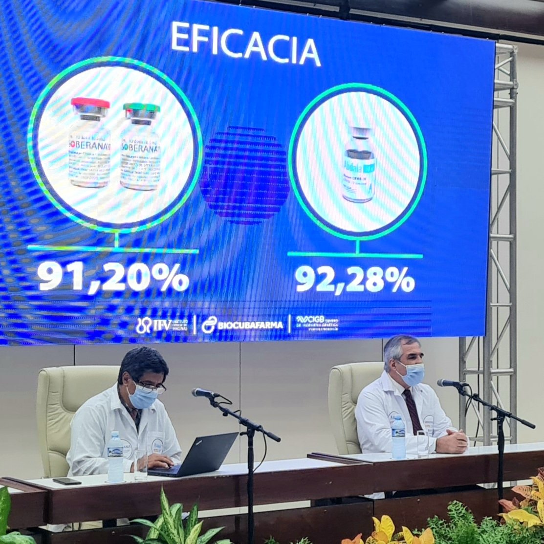 Domitille_P's tweet photo. #Cuba approuve l'utilisation d'urgence de son #vaccin contre #COVID19 #Abdala et annonce l'efficacité de 91.2% de son 2eme candidat vaccin #Soberana 
Pdt ce tps la : record de #contamination ac + de 6000 cas positifs ce jour !! https://t.co/ukGpRyiCT7