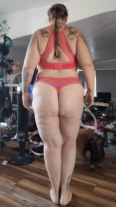 50 more lbs to lose and then skin removal. This last 50lbs has been HELL  to get off. Just can't shake<a href="/tag/mvsales"class="tags"><span>#mvsales</span></a>