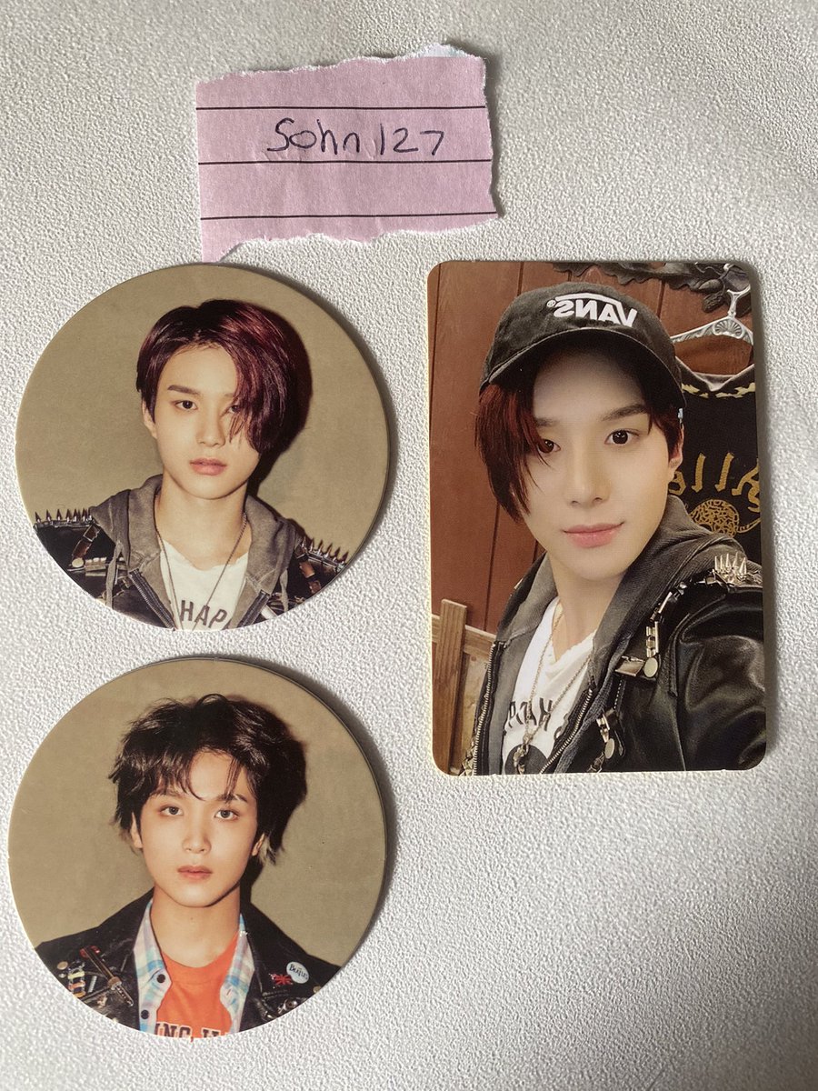 chocosnw's tweet photo. wts nct neozone 

jungwoo pc $10

circle cards $5

usa only

@nctselling_USA #nct #nct127 #wtsnct https://t.co/VX442ZSF7f