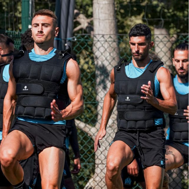 mooky_130's tweet photo. Sampaoli est entrain d'en faire des machines ! #teamOM https://t.co/7pnDpeoVM8