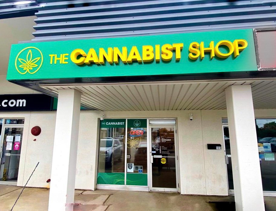 We are open!! 🎉 It’s #GrandOpening day for our newest location: 5 Manitou Drive, Kitchener 🙌

Pop by for lots of exciting things happening over grand opening weekend, and don’t forget to enter our TV giveaway posted yesterday! 🥦

Open 10am-11pm daily ✔️
