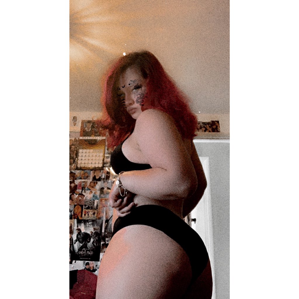 BeckahReigns's tweet photo. @OnlyFansDate https://t.co/OatGUGfm9S https://t.co/2cfUasEdgZ