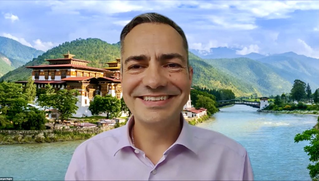 JuergenNagler's tweet photo. How to shift from GDP to GNH or #wellbeing? We need mindset shifts. Was lovely to exchange ideas with over 100 change makers. See video recording at https://t.co/qlOwyihJL0 https://t.co/iqzDl9gTp1