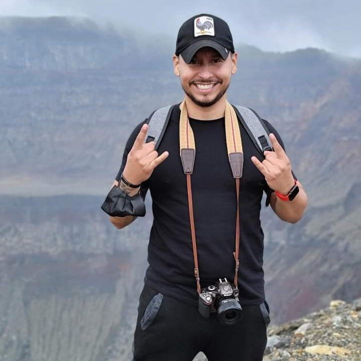 Aaron_Bone's tweet image. #NuevaFotoDePerfil