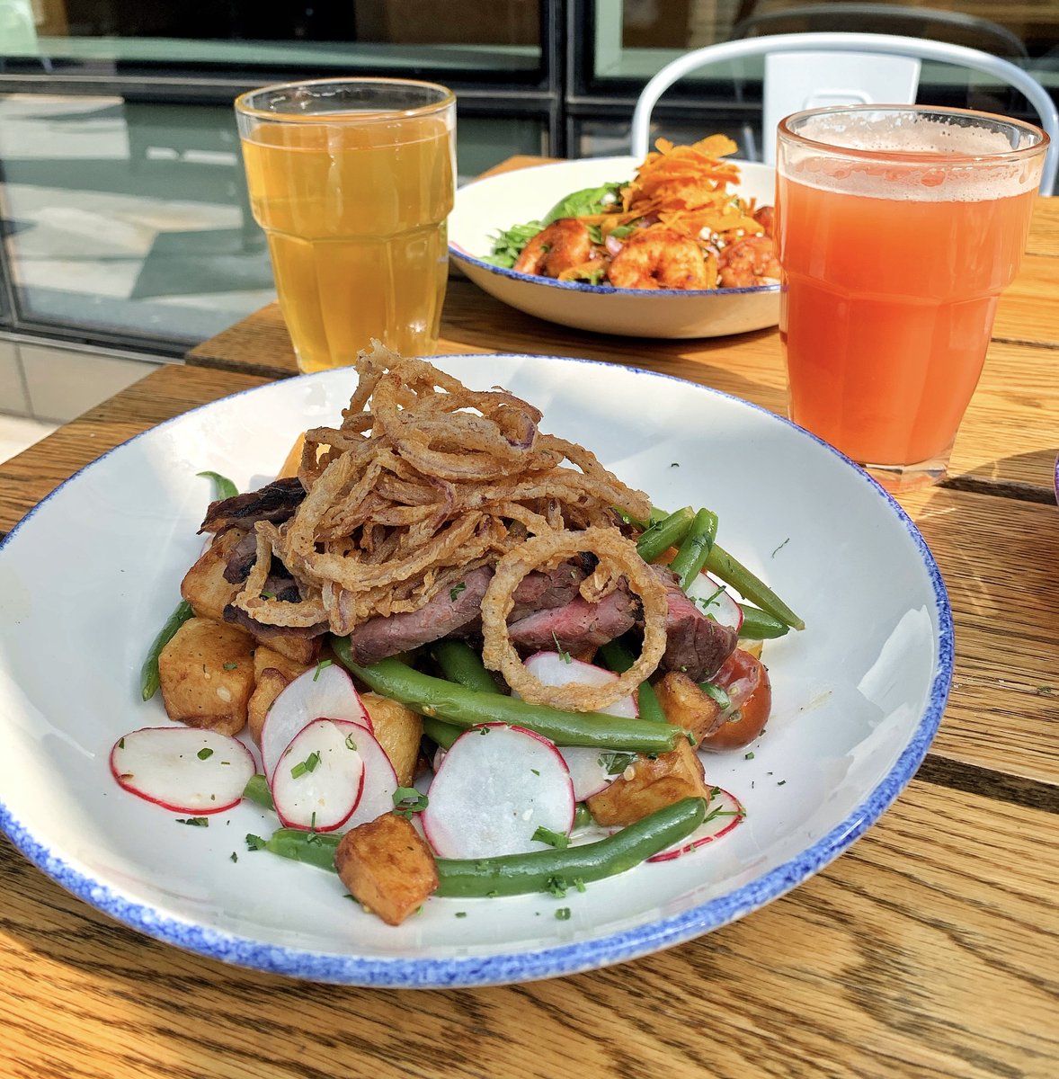 LandandLakeChi's tweet photo. We can't get enough of our grilled steak salad with green beans, fried potatoes, tomato, radish, fried onion strings and house ranch dressing ๐
#landandlakechi #looprestaurant #backintheloop #patioseason #lunchtime https://t.co/OAUuE7HmKg
