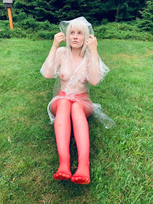 It was raining. Thank god I had a raincoat and nylons to keep me warm. See full album on my onlyfans<a href="/tag/nomakeup"class="tags"><span>#nomakeup</span></a><a href="/tag/rain"class="tags"><span>#rain</span></a><a href="/tag/nylontoes"class="tags"><span>#nylontoes</span></a>