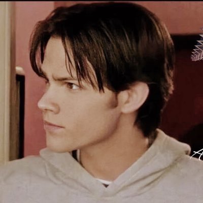 August Beaureguard Walker (@auggiewalker2) on Twitter photo 