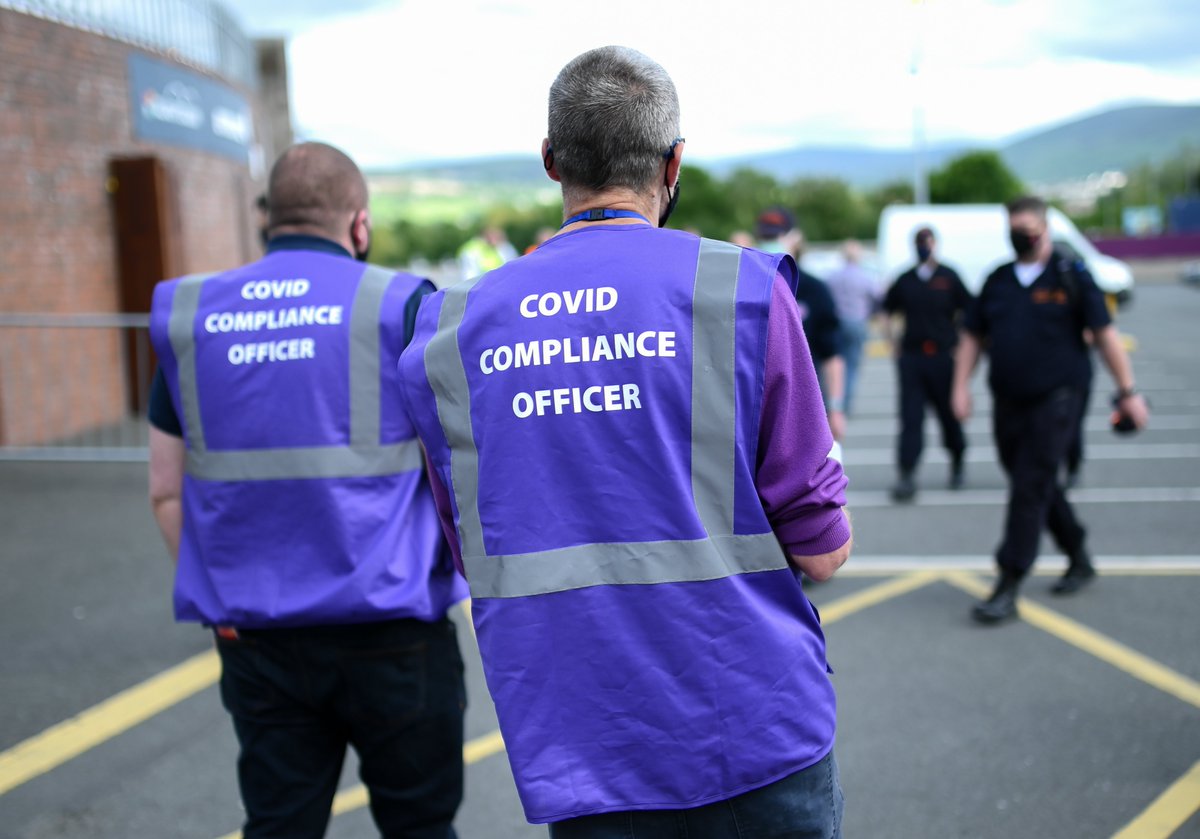 The Grassroots Safer Return to Play &amp; Train Protocol has been updated to include guidelines around the increase in the number of spectators allowed to attend outdoor events. 

Full details ➡️fai.ie/domestic/news/…