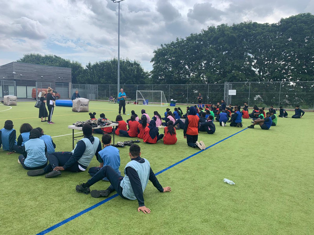 DTC_PE's tweet photo. What a FANTASTIC Recognition Expedition! Outdoor Laser-quest!

Not sure who enjoyed it more .... our @DixonsTC staff or students? 

#CelebrateSuccess #ClimbingOurMountain #FridayFun @DTCFrench https://t.co/8U8Fc0hb2S