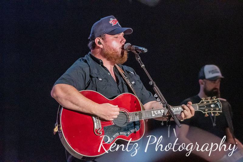 k99online's tweet photo. Night one of @countryconcert was AWESOME! Check out our artist photo gallery to see the artists that performed on stage yesterday https://t.co/PyShP2watc #countryconcert21 #LukeCombs #AshleyMcBryde #JonPardi #JamesonRodgers https://t.co/DQvOM7N5ot