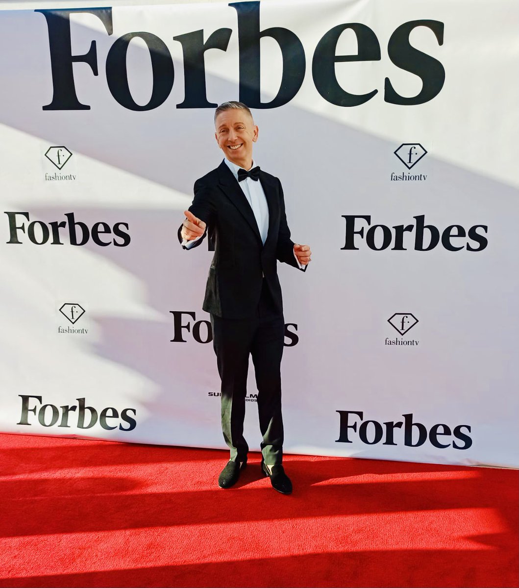 Gianluca_mech's tweet photo. Attending @forbes #ISuccess International Awards Gala tonight in #Cannes. π₯³π€΅ββοΈ
______
Honoured by the invitation and happy that this event is happenning also during Cannes Film Festival. Exciting evening ahead!ππ https://t.co/pCVxq9k35g