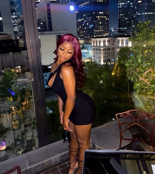 Watch t ☆ j's leaked NSFW photo on TwXstars