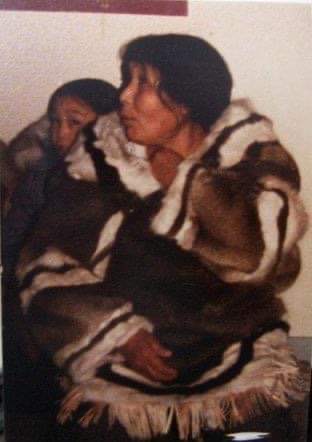 CBCNorth's tweet photo. We have a great story about the Qallupilluk on the podcast Inuit Unikkaangit. But we didn’t know who was telling it. Now we do. It’s Koonoo Ipirq! Her family and friends recognised her voice: https://t.co/vwfoCEp8Su 
Artwork: Jessica Winters https://t.co/R04W2APbgU