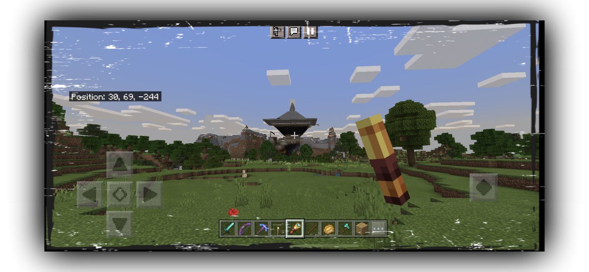 MineMasterGen's tweet photo. This is the Hall of Honor from Level Seventeen X's ( https://t.co/MxY9OtGd9T ) next base camp build area on the General's Keep SMP. It's crazy how big it is to be see. Like that from this far away... @minecraft #generalskeepsmp https://t.co/5CdUDfrmlF