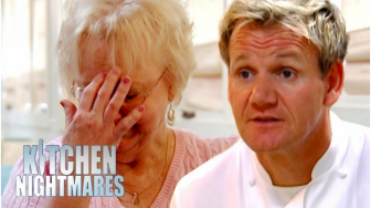 Head Chef Brought to Tears by Mad Gordon Ramsay https://t.co/9kDc1dSi4a