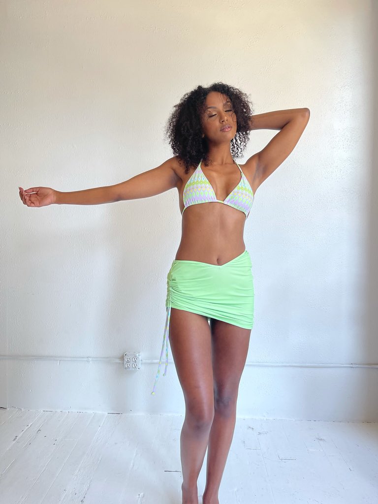 AYKIMIBIKINI's tweet image. They understood the assignment. 😍🤤