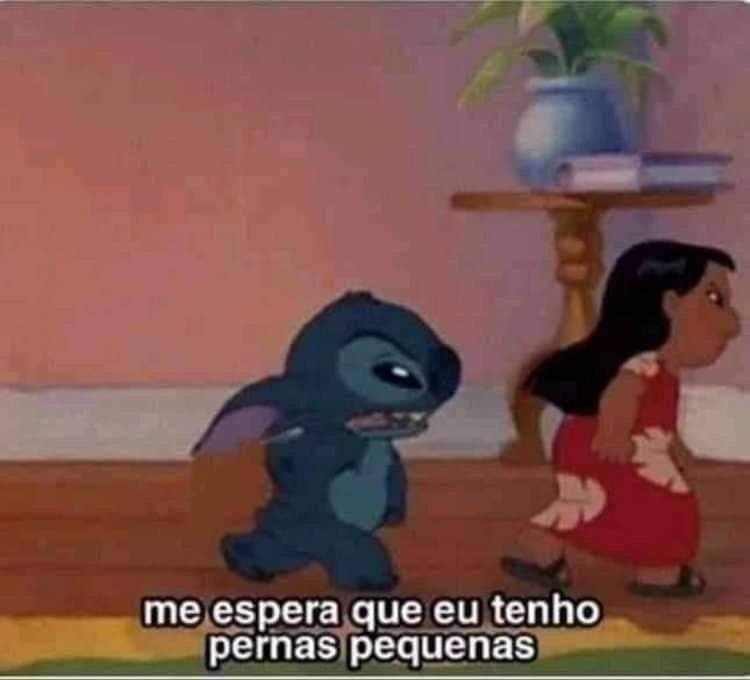 “Andando na rua com qualquer pessoa” 

Eu: