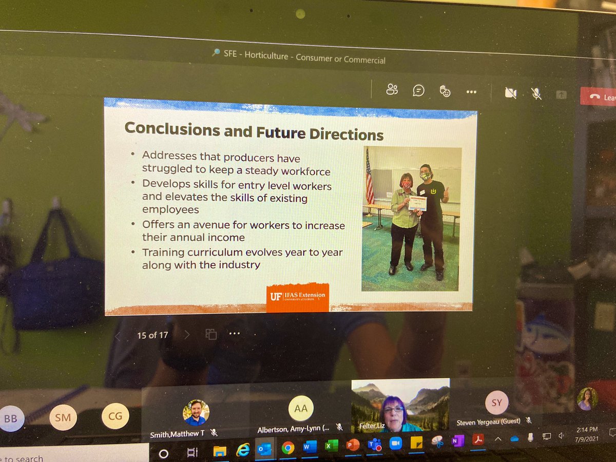 morganapinky's tweet photo. Great job to Liz presenting at NACAA on the Central Florida Scouting Workshop! I am exctatic to be a part of this team and congrats for putting together an award winning program! #extension #GoGators #NACAA #agriculture https://t.co/lqcJqLcIvf