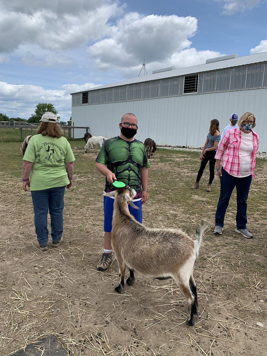 MrsONeil_MCHS's tweet photo. Day 3 of #SummerSession2 We made horse cookies, played the floor is lava with the little herd, worked on leadership skills, harvested zucchini from the garden, and showed gratitude for our peers! Today was a good day. #GrowingForward #WarriorPride156 #Summer2021 🧡🖤 https://t.co/lTfyxZorZW