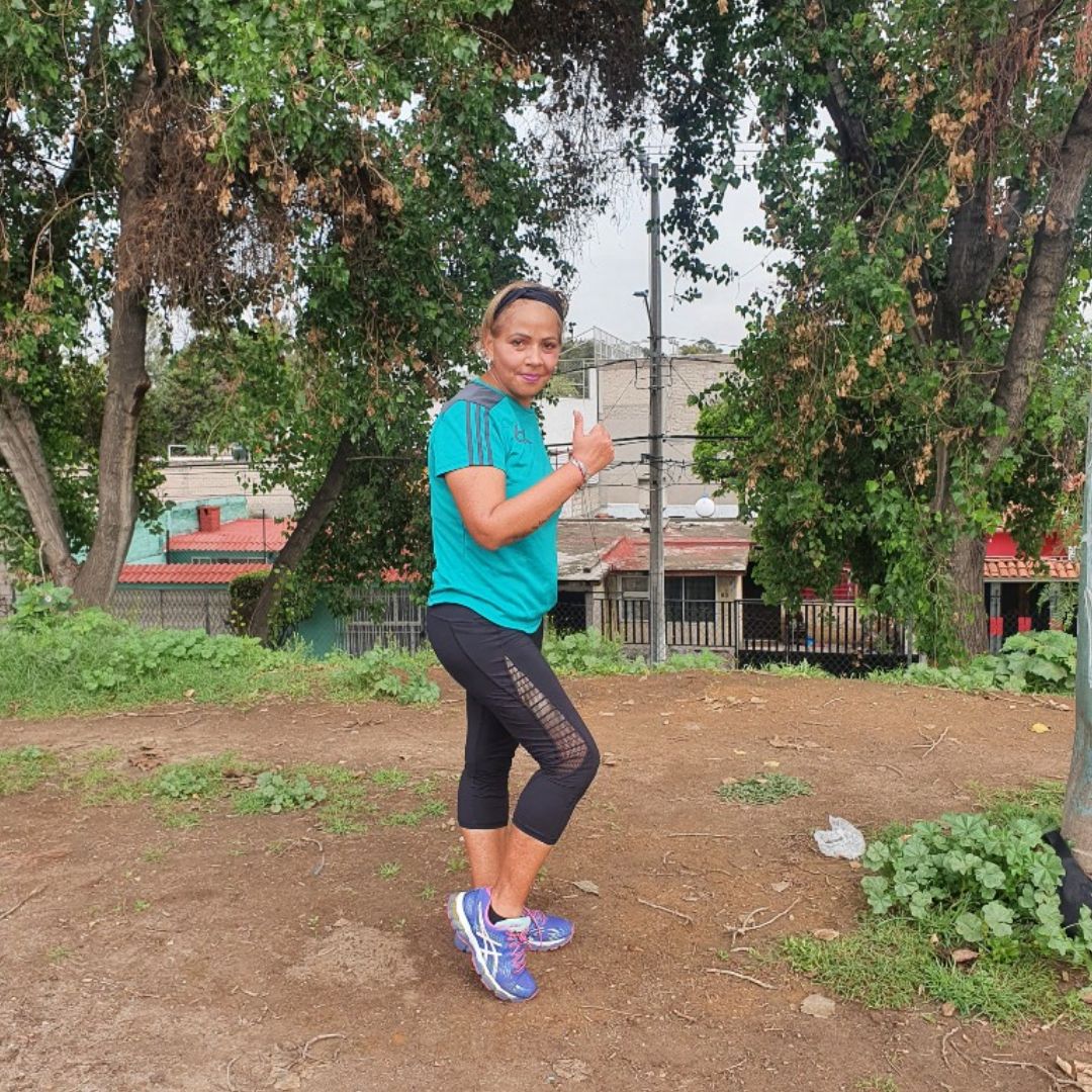 bbpatysandoval's tweet photo. Al terminar de correr! https://t.co/p6zcicX0Jp