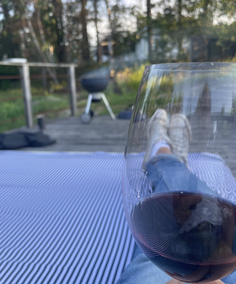 Chillin 🍷