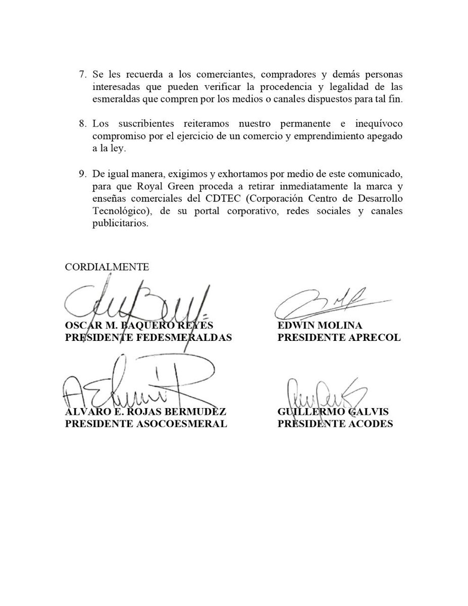 Mucha atención al público en general