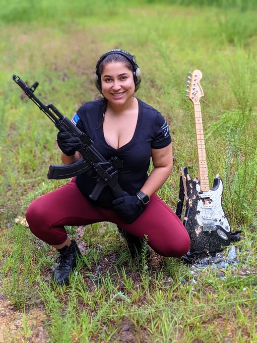 When you finally get to take out the newest item to your collection 😍😍😍   AK103>>>>>>>AR-15   #firearms<a href="/tag/gungirl"class="tags"><span>#gungirl</span></a><a href="/tag/babesquad"class="tags"><span>#babesquad</span></a><a href="/tag/firearms"class="tags"><span>#firearms</span></a><a href="/tag/latinawomen"class="tags"><span>#latinawomen</span></a>