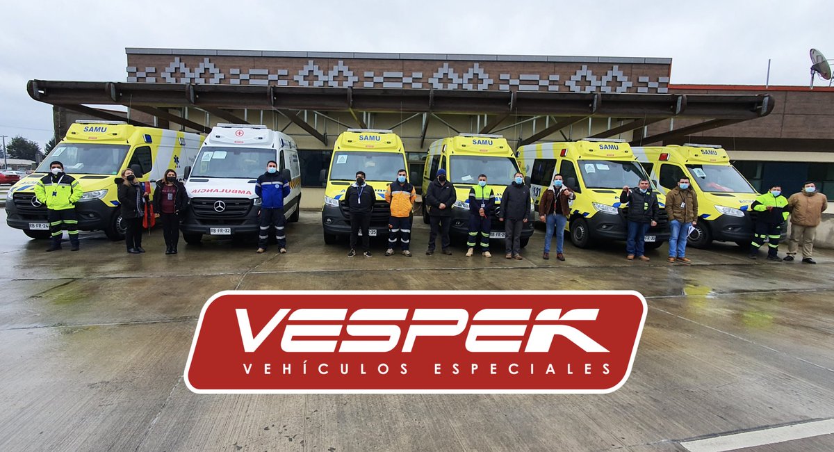 Vespek_'s tweet photo. Equipo #Vespek 🇨🇱 entregando nueva flota de 6 #Ambulancias 🚑🚨@MBChile Sprinter 314 para Servicio de Salud Araucanía Sur - @ministeriosalud. Móviles equipados para apoyo @samuaraucania con el más alto estándar de calidad y seguridad. 🥇😷
#BioGelCoat @WhelenEng @spencer_ems https://t.co/ynmok4g7L0