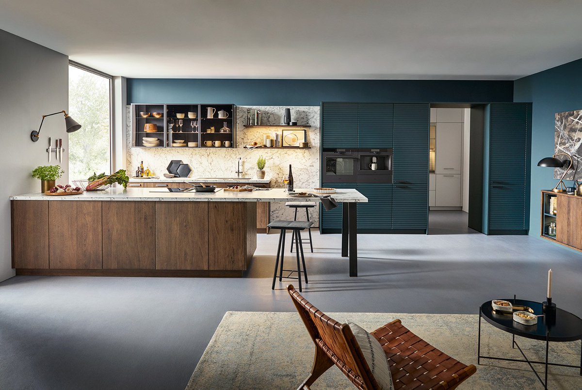 Schüller.C has always developed kitchen collections ahead of trends and demand.
This stunning color and texture for kitchen cabinets combined with the ever favorite neutrals of natural materials presents an overall vibrant aesthetic.
***
 #GermanKitchensForDubai #PremiumKitchens