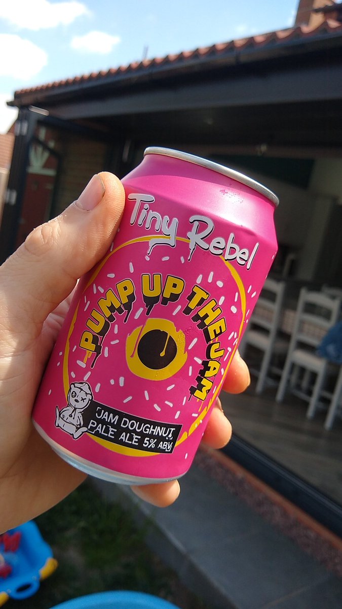 Bristol_Beer's tweet photo. Jam donut beer!! https://t.co/KMt4dwruAy
