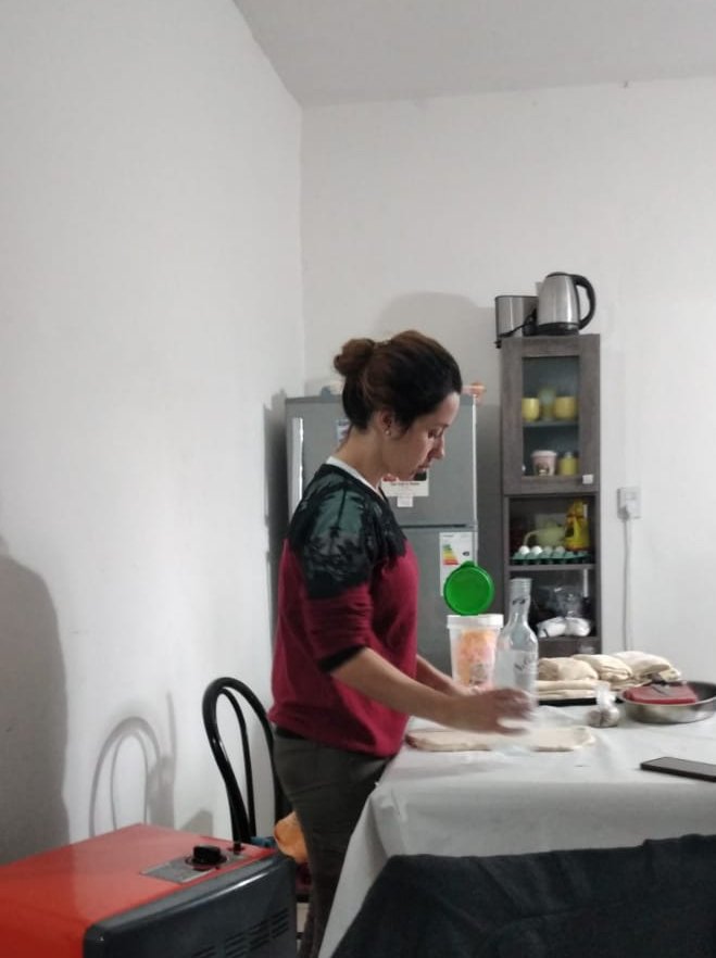 MerloIgualar's tweet photo. Festejando el día de la independencia 🇦🇷
Festejamos el día de la independencia en el merendero "Lxs Pugarcitxs" repartiendo a lxs niñxs una rica chocolatada con pastelitos.
#estiempodeogualar
@CarmelaMoreau 
@IgualarMerlo  DUARTE-YANACÓN https://t.co/IhBGmEeaPE