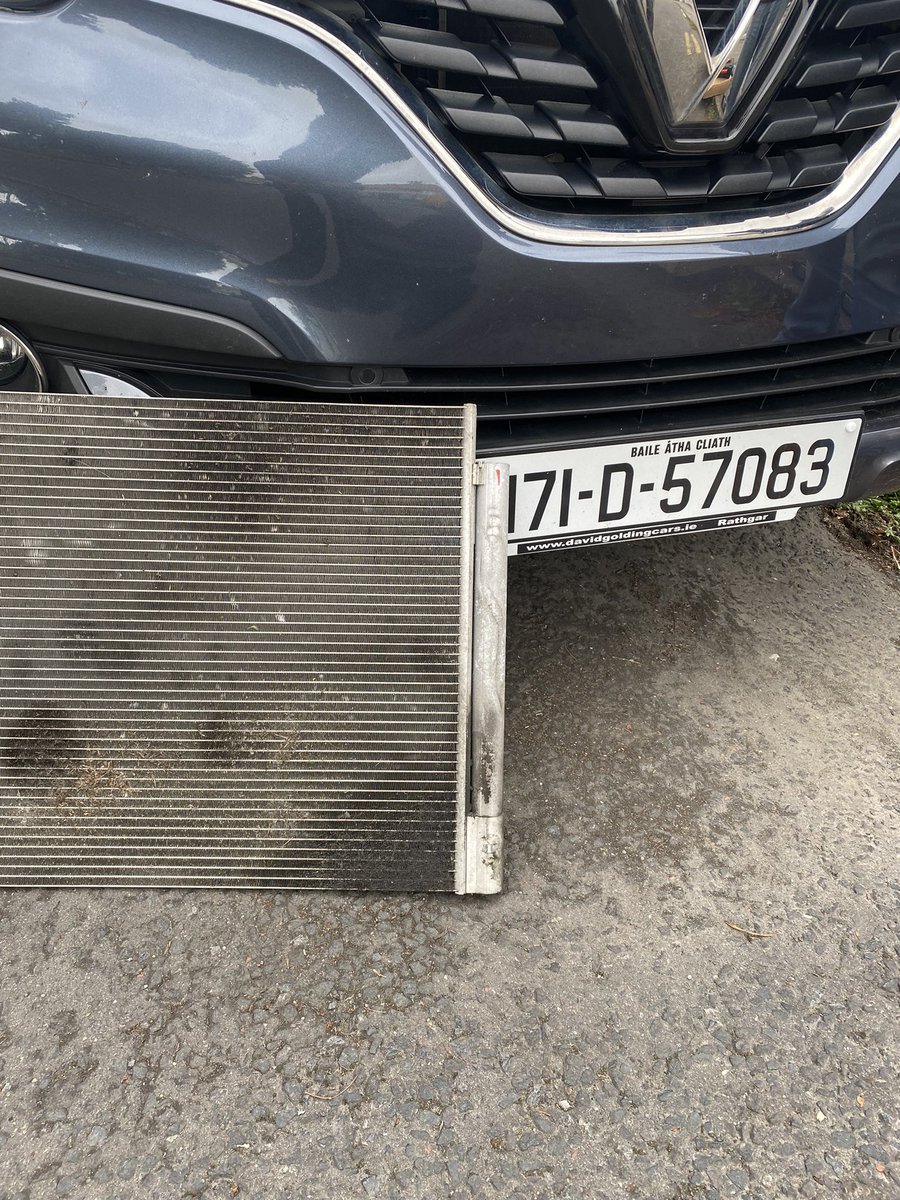 CarAirCond's tweet photo. Customer having problems with #Climatecontrol in his car. Full Diagnosis carried out. Identify problems with A/C Condenser. Supplied and fitted a new #condenser and Regas #1234yf #outwiththeold #inwiththenew ❄️❄️❄️❄️❄️ Service #aircon #dublin https://t.co/72BguAWTn5