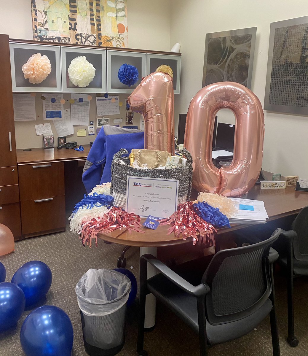 Cheers to <a href="/JohannaParr2/">Johanna Parr</a> for her 10 years with <a href="/TMXCompanies/">TMX Companies</a>!! So thankful for all you do! 🎉🎉 #TMXFamily #TMXCareerlove