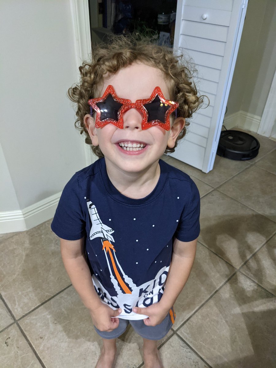 AutumnYoung's tweet photo. @eltonofficial Check out my little rocket man! π€© https://t.co/P7jEtg5NUF