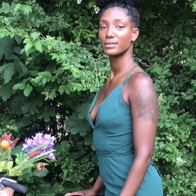 ShellsTarot's tweet image. #NewProfilePic