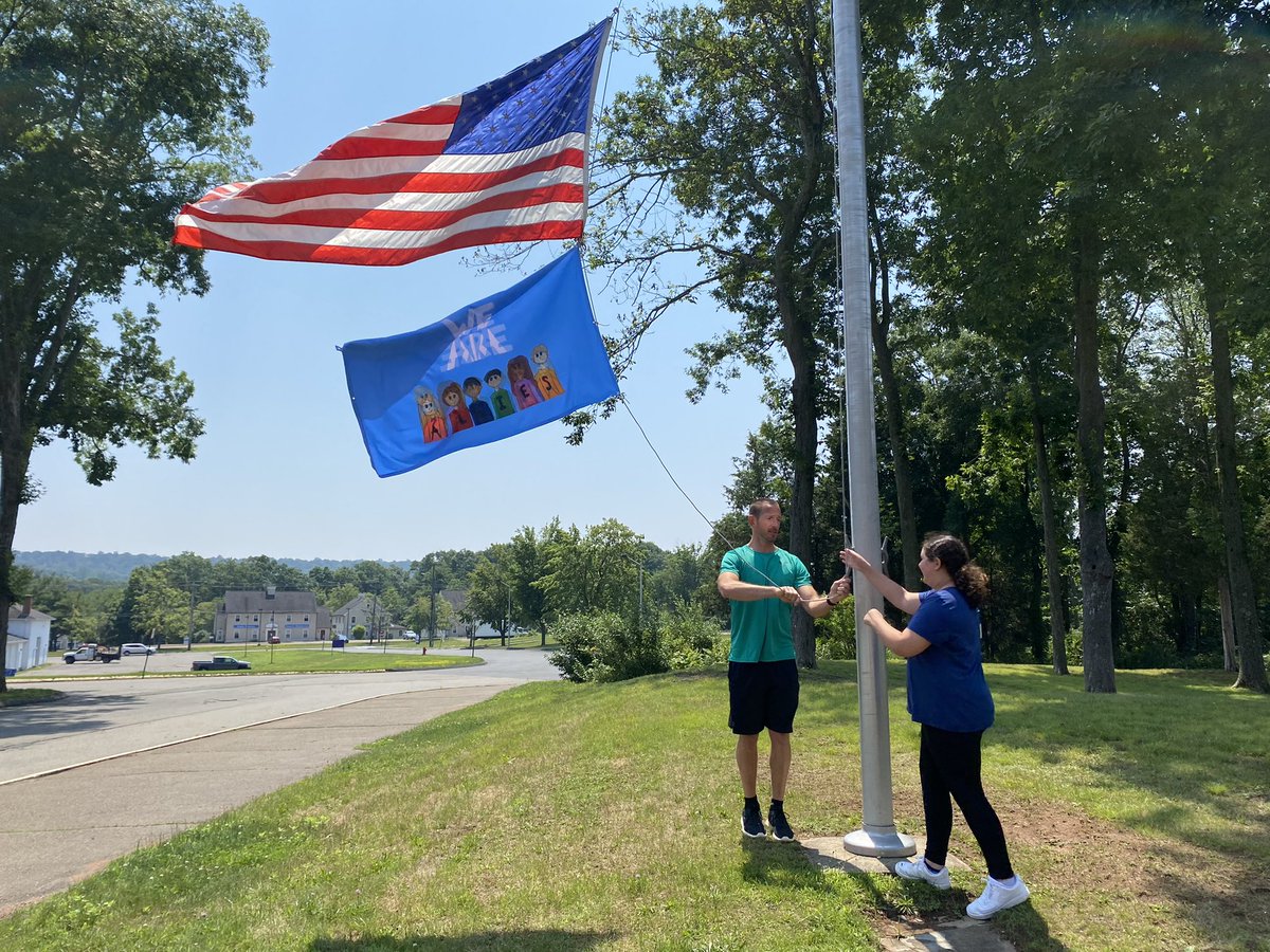 TVES_nb's tweet photo. Congrats to our flag contest winner through our equity efforts. This flag will fly at TVES and remind us all to be allies and bring out the best in each other! Thank you Mrs. DiStefano for empowering our students. https://t.co/IVX1fzIFb3