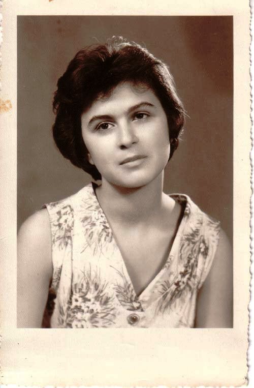 مين يعرف البنوته الحلوة ؟