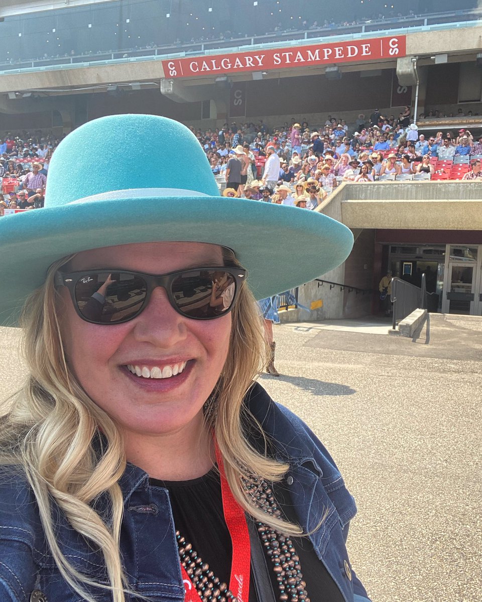 Day 1 of the #CalgaryStampede rodeo! 🤠 <a href="/CS_Rodeo/">CS Rodeo</a> #StampedeStyle <a href="/smithbilthats/">Smithbilt Hats</a>