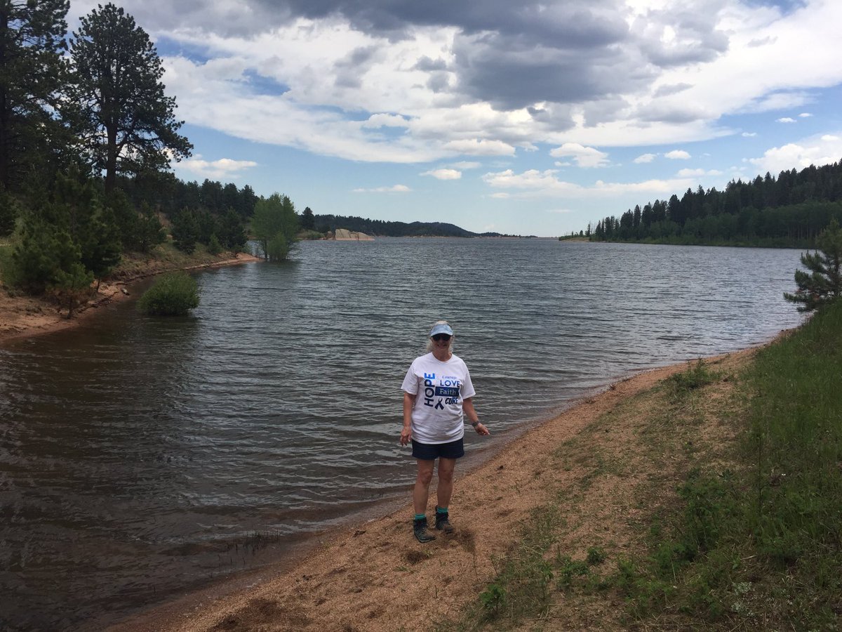 Artzylibrarian tweet media