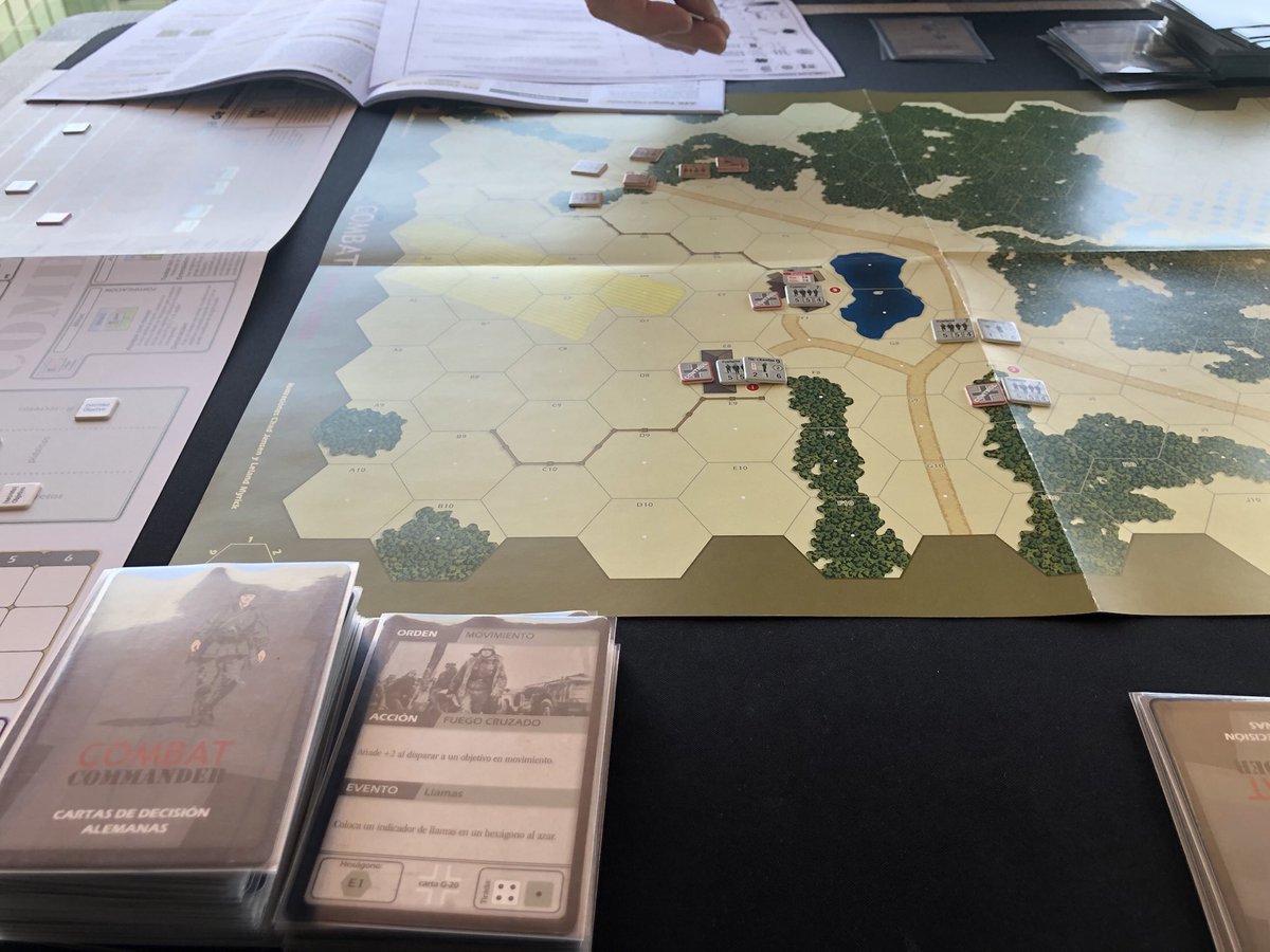 TaboSL's tweet image. Played #CombatCommanderEurope on 2021-07-09 with 2 players #bgstats 
Probado el Undaunted Normandy plus. Muy divertido. 👍🏼👍🏼👌🏼