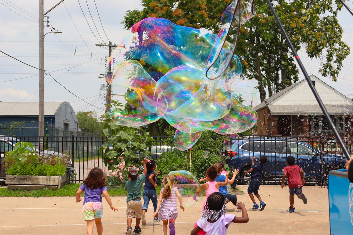CGMontessori's tweet photo. 🧼 Friday's are for bubbles and fun. Happy Last Day of Summer School! Join us in congratulating our students for reigniting their love of learning this summer. #JoyUnleashed 🌷❤️ https://t.co/kgyfeWTEOX
