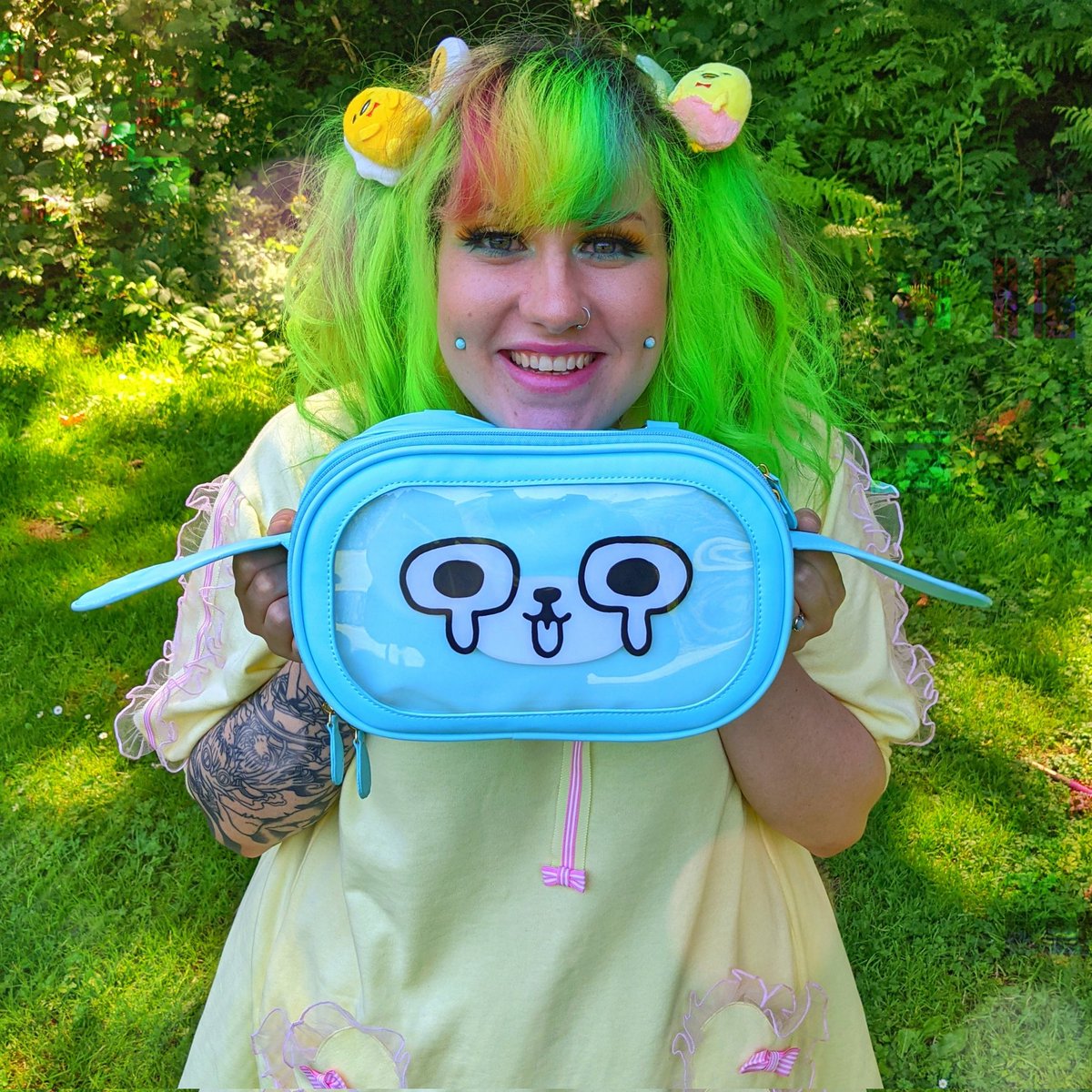 Egglien Creations tweet media