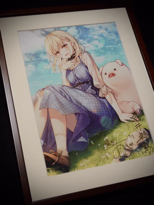 豚レバの複製原画が届きました!!
めっちゃカッコいい……!
こちらは豚レバ美術館(自宅)での展示が決定いたしました 