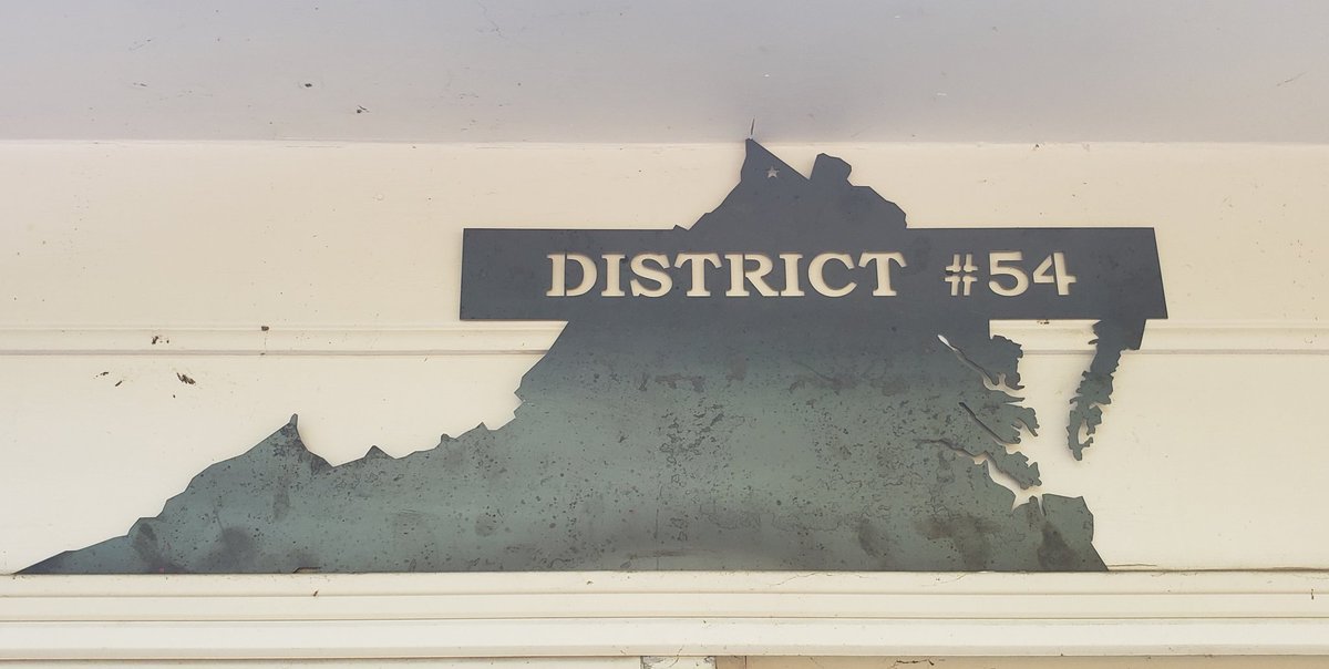AndyVipperman's tweet photo. Opened my favorite restaurant! #District54 https://t.co/nTb9BM38XY