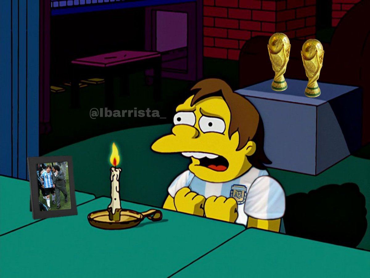 Diego, nos escuchas... Se le tiene que dar a Messi, hace lo que vos sabes